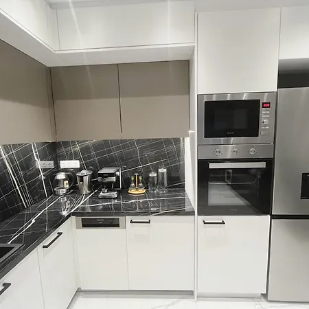 Blueline 1 Apartment